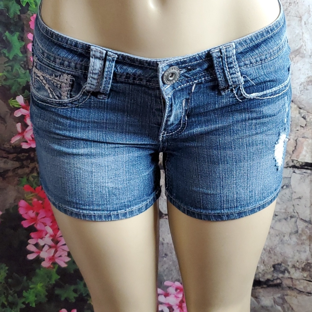 HYDRAULIC Cuff Shorts Embroider Stretchy Size 9/10